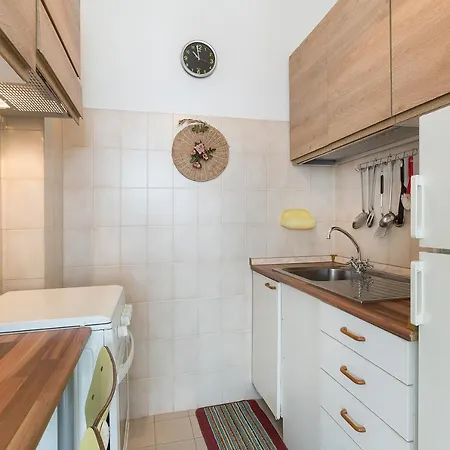 Giorgia Apartment